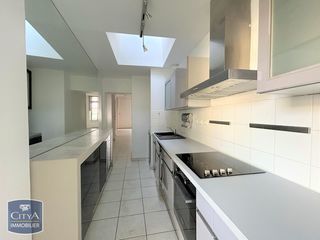  Appartement � louer 3 pi�ces 79 m�