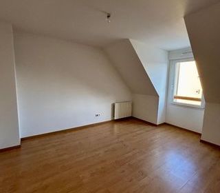  Appartement � louer 4 pi�ces 81 m�