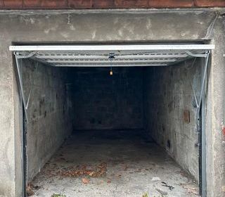  Parking / Garage � louer 