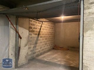  Parking / Garage � louer 