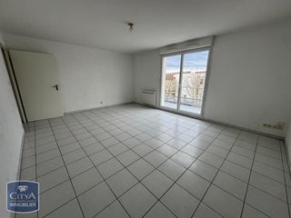  Appartement � louer 4 pi�ces 79 m�