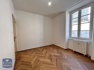  Appartement � louer 3 pi�ces 92 m�