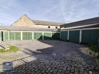  Parking / Garage � louer 