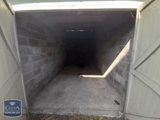  Parking / Garage � louer 