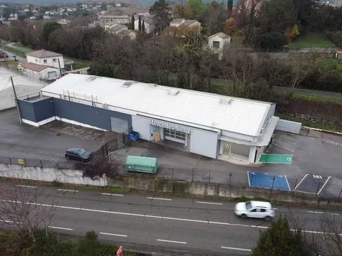 Situé le long de l'Avenue de Lattre de Tassigny à Aub... 5500 07200 Aubenas