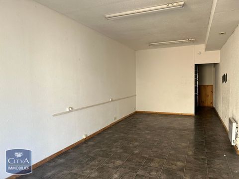 &Agrave; LOUER Nous vous proposons un local commercial d'une... 245 11000 Carcassonne