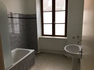  Appartement � louer 3 pi�ces 75 m�