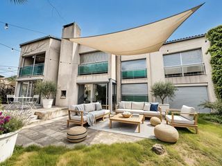  Villa � vendre 9 pi�ces 247 m�