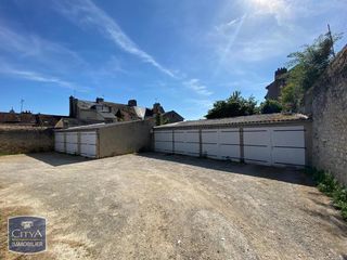  Parking / Garage � louer 