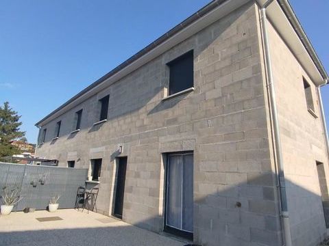   Location Maison Maison - 4 pi�ce(s) - 88 m�