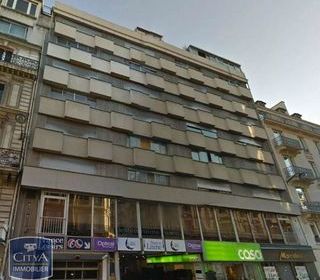  Parking / Garage � louer 