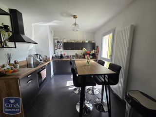  Appartement � louer 4 pi�ces 81 m�