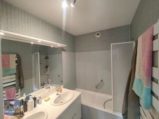  Appartement � louer 4 pi�ces 81 m�