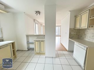  Appartement � louer 4 pi�ces 85 m�