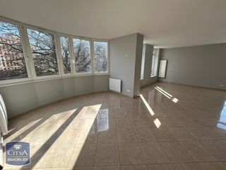  Appartement � louer 4 pi�ces 156 m�