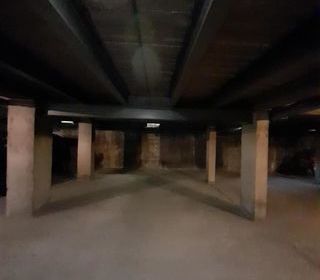  Parking / Garage � louer 