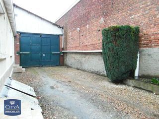  Parking / Garage � louer 