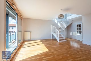  Appartement � louer 5 pi�ces 159 m�