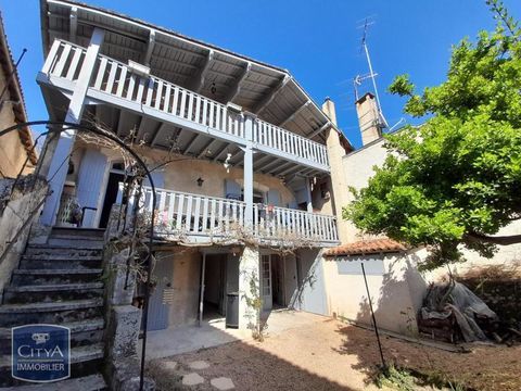   Location Appartement Appartement - 4 pi�ce(s) - 104 m�