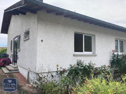   Location Maison Maison - 4 pi�ce(s) - 95 m�