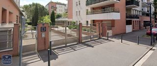  Parking / Garage � louer 