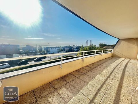   Location Appartement Appartement - 4 pi�ce(s) - 107 m�