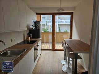  Appartement � louer 5 pi�ces 102 m�