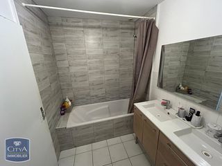  Maison � louer 4 pi�ces 77 m�