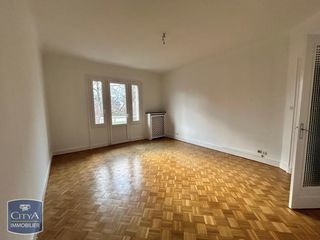  Appartement � louer 3 pi�ces 82 m�