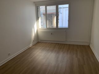  Appartement � louer 3 pi�ces 75 m�