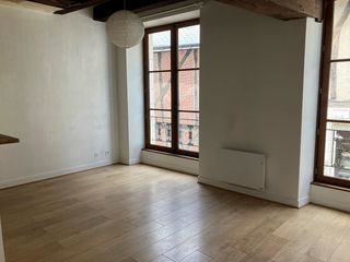 Appartement � louer 1 pi�ce 27 m�