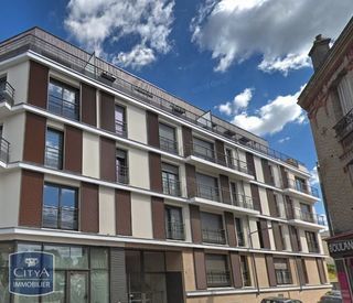  Parking / Garage � louer 