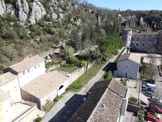  Immeuble � vendre 86 m�