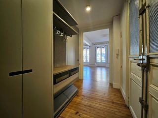  Appartement � louer 5 pi�ces 176 m�