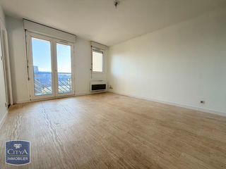  Appartement � louer 1 pi�ce 30 m� La riche