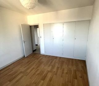  Appartement � louer 3 pi�ces 73 m�