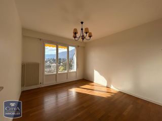  Appartement � louer 3 pi�ces 74 m�