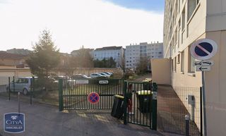  Parking / Garage � louer 