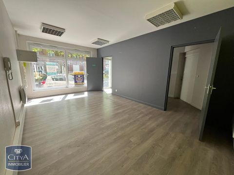 &Agrave; LOUER, un local professionnel id&eacute;alement situ&eacute; &agrave; Le... 660 62300 Lens