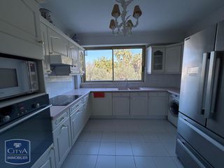  Appartement � louer 3 pi�ces 108 m�