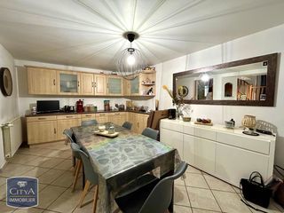  Appartement � louer 5 pi�ces 101 m�