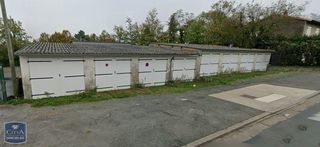  Parking / Garage � louer 