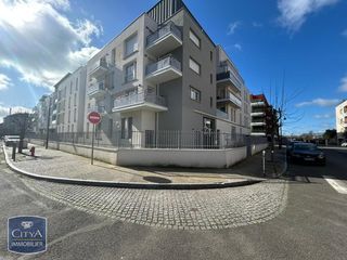  Parking / Garage � louer 