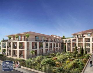  Parking / Garage � louer 