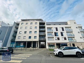  Parking / Garage � louer 