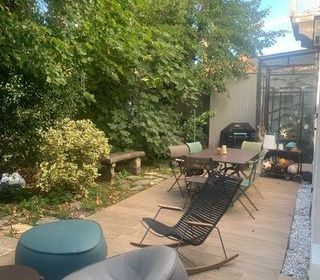  Maison � louer 8 pi�ces 209 m�