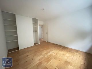  Appartement � louer 4 pi�ces 128 m�