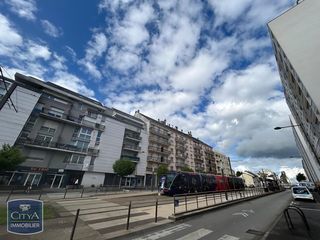 Parking / Garage � louer 