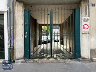  Parking / Garage � louer 