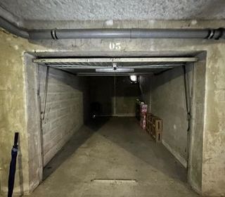  Parking / Garage � louer 